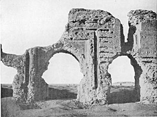 Samarra, interior of south gate, ruined mosque