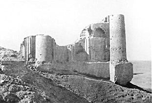 Samarra, El 'Ashik, west end of north facade