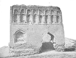 Rakkah, Baghdad gate from East